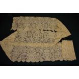 Attractive bobbin lace flounce, Brussels or Brabant, early 18th century, 9in. x 124in. 23cm. x