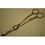 A pair of Edwardian silver grape shears. Maker T.L. Sheffield 1902. 2.5oz (76gm).