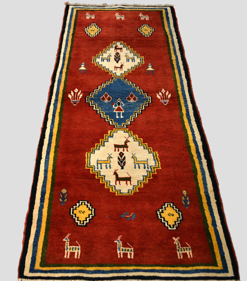 Exceptional Fars gabbeh, south west Persia, late 20th century, 10ft. 3in. x 4ft. 2in. 3.12m. x 1.