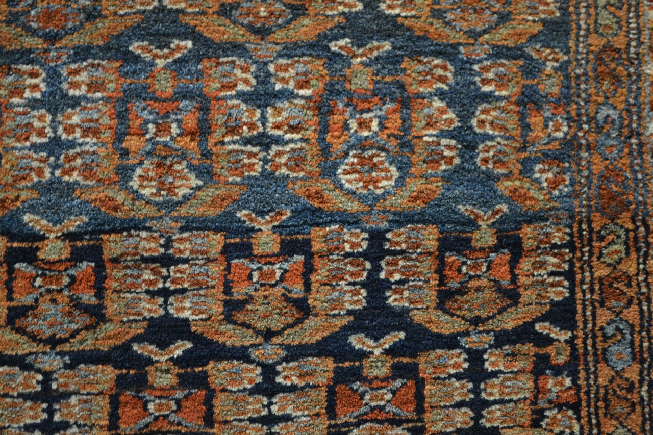 Attractive Hamadan rug, north west Persia, circa 1930s-40s, 4ft. 10in. x 3ft. 8in. 1.47m. x 1.12m. - Image 4 of 5