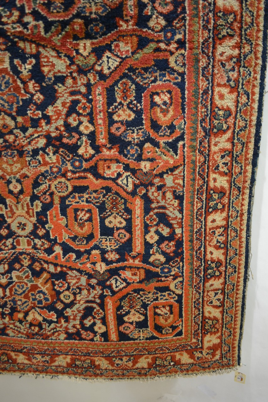 Mahal rug, north west Persia, circa 1930s-40s, 6ft. 8in. x 4ft. 5in. 2.03m. x 1.35m. Some wear in - Image 3 of 4