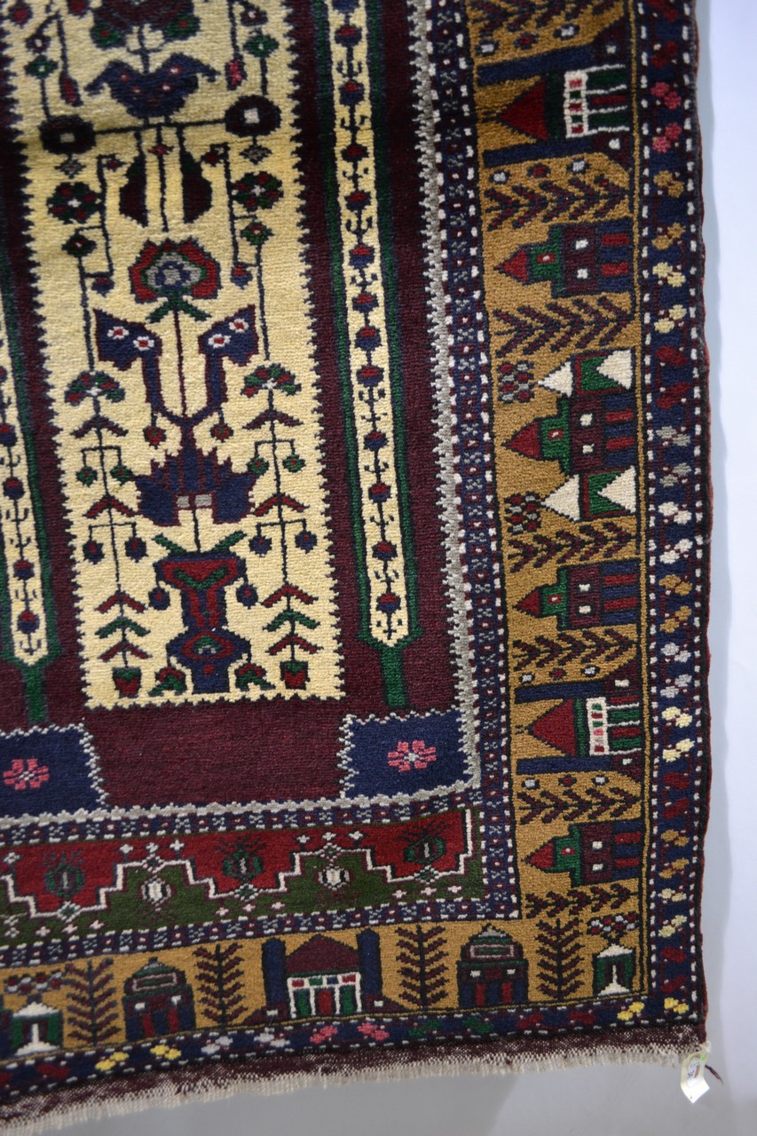 Melas rug, west Anatolia, modern, very narrow red field with central row of rosettes and multiple - Image 3 of 8