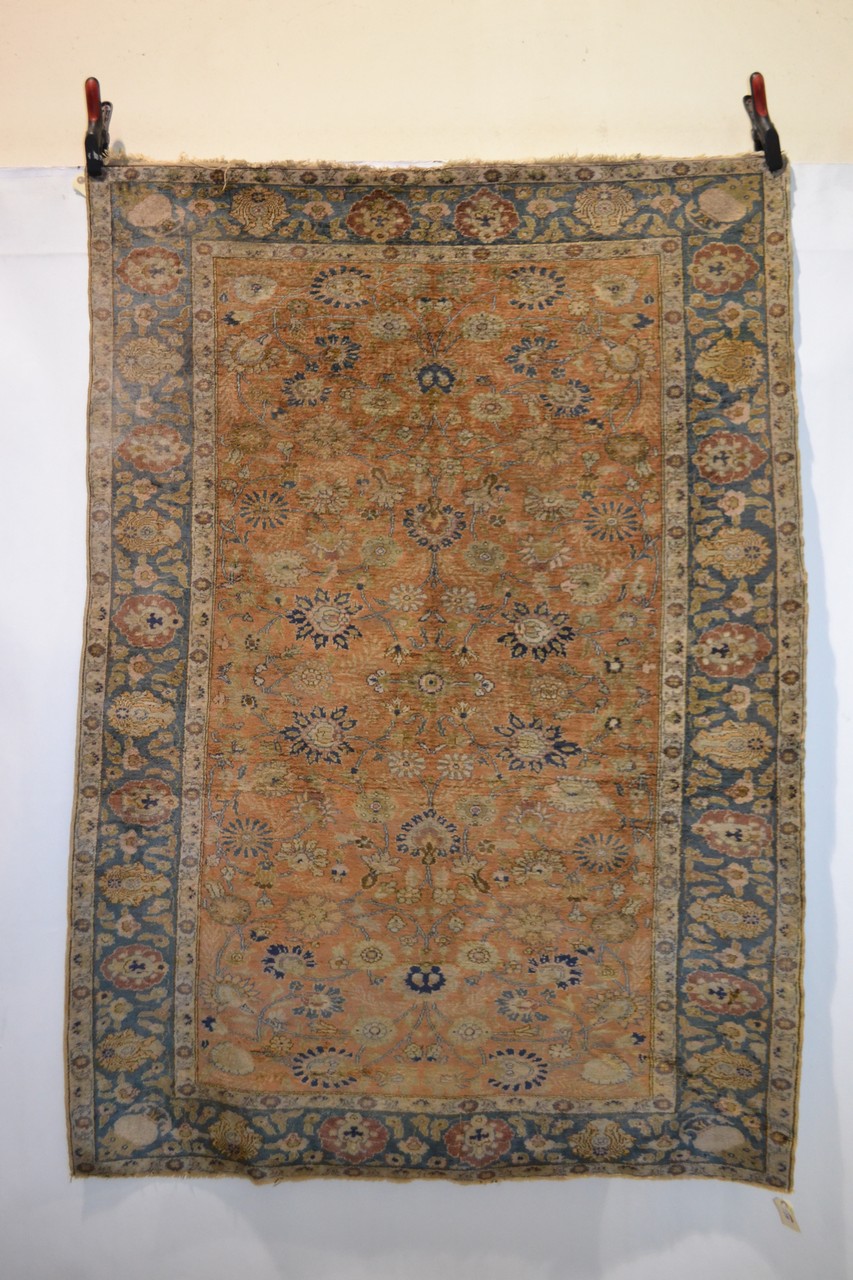 Good Anatolian silk rug, possibly Bursa, west Anatolia, early 20th century 5ft. 9in. x 4ft. 1.75m. x - Image 3 of 5