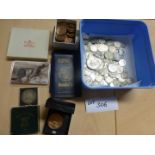 Tub of coins QV onwards includes some ‘clean’ bronze, silver KGV/KGVI some looks uncirculated, 700g,