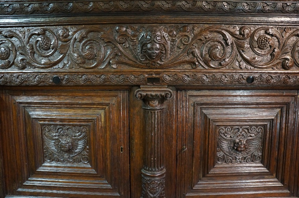 A good Dutch 17th Century oak cupboard t - Image 2 of 10