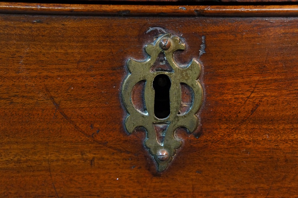 A George III mahogany chest on chest the - Image 2 of 5