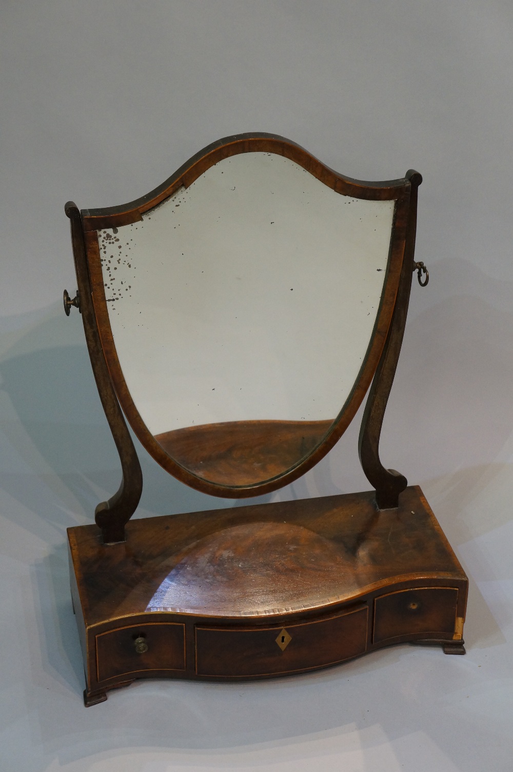 A George III mahogany dressing table mir