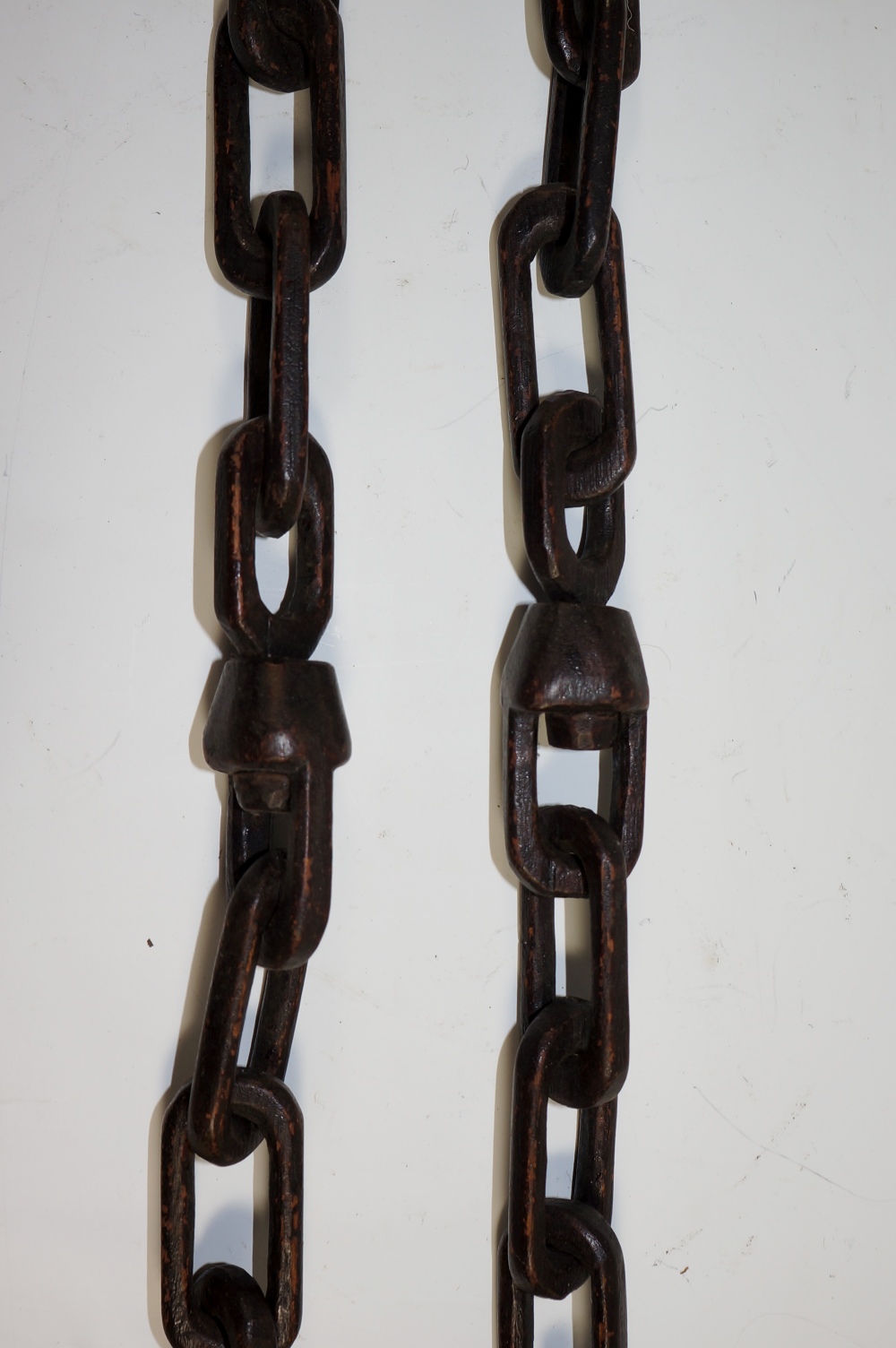 A Welsh continuous wooden carved chain a - Image 2 of 3