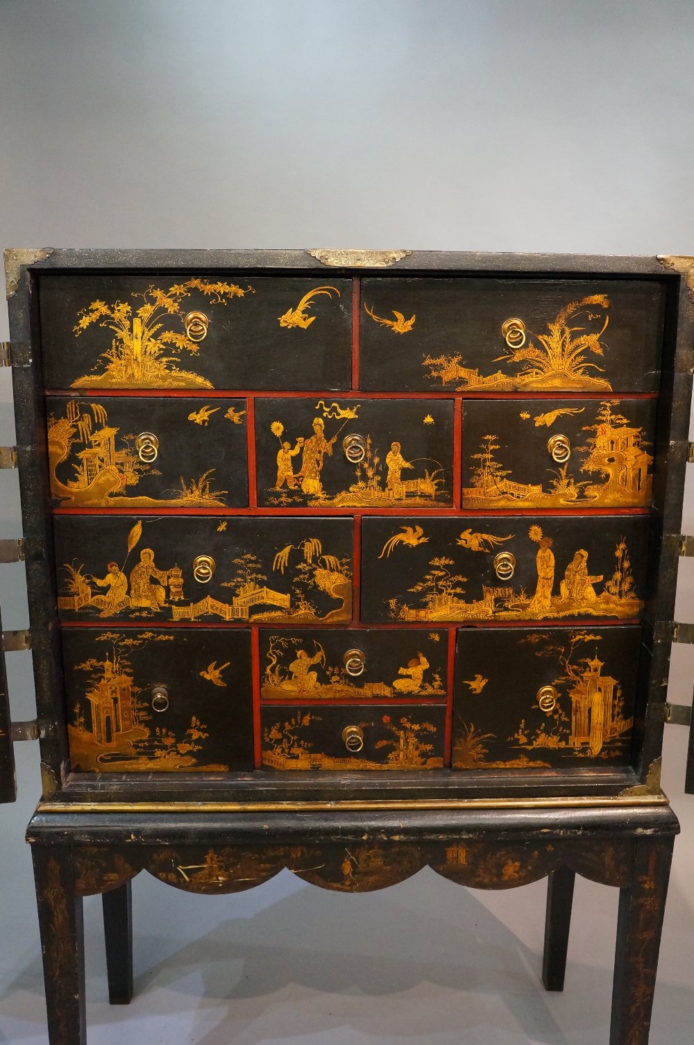 A Chinese black lacquer cabinet on stand - Image 5 of 15