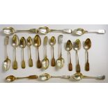 A collection of seventeen 19th Century Fiddle pattern teaspoons,