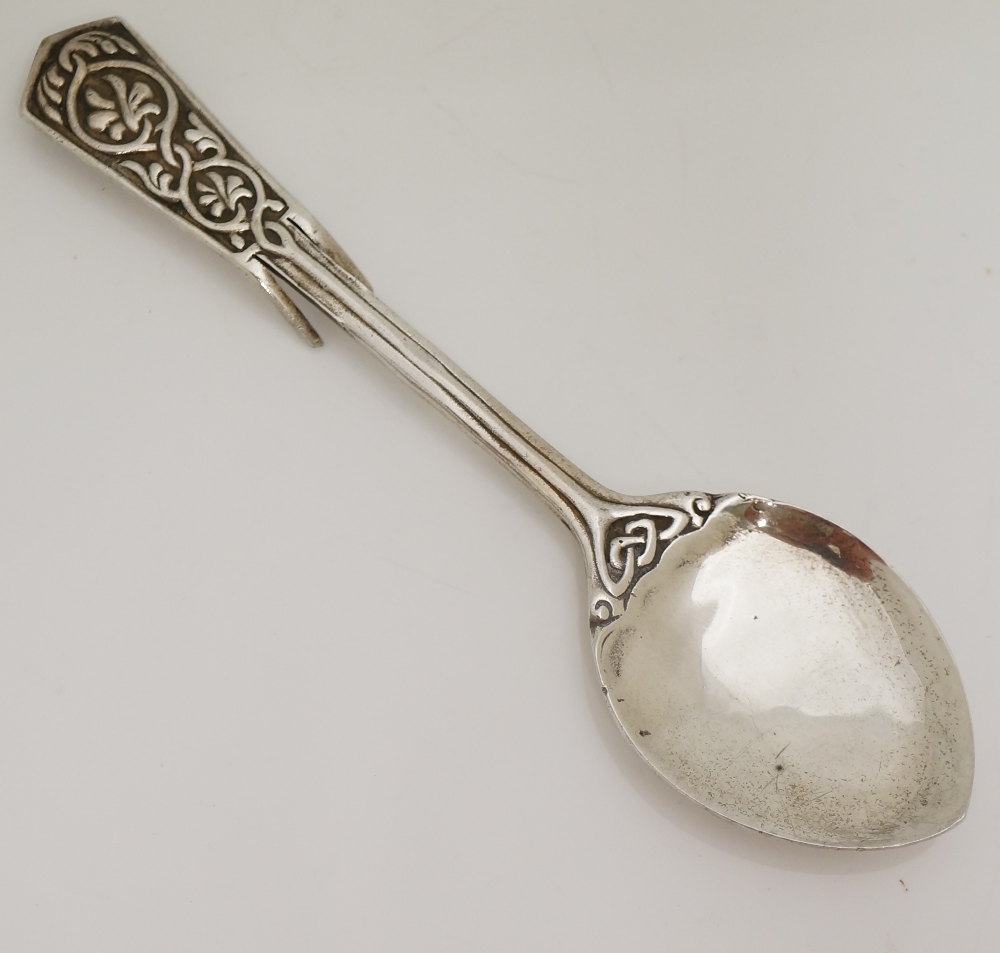 Scottish Provincial - a Celtic Revival style jam spoon, maker's mark Alexander Ritchie of Iona,