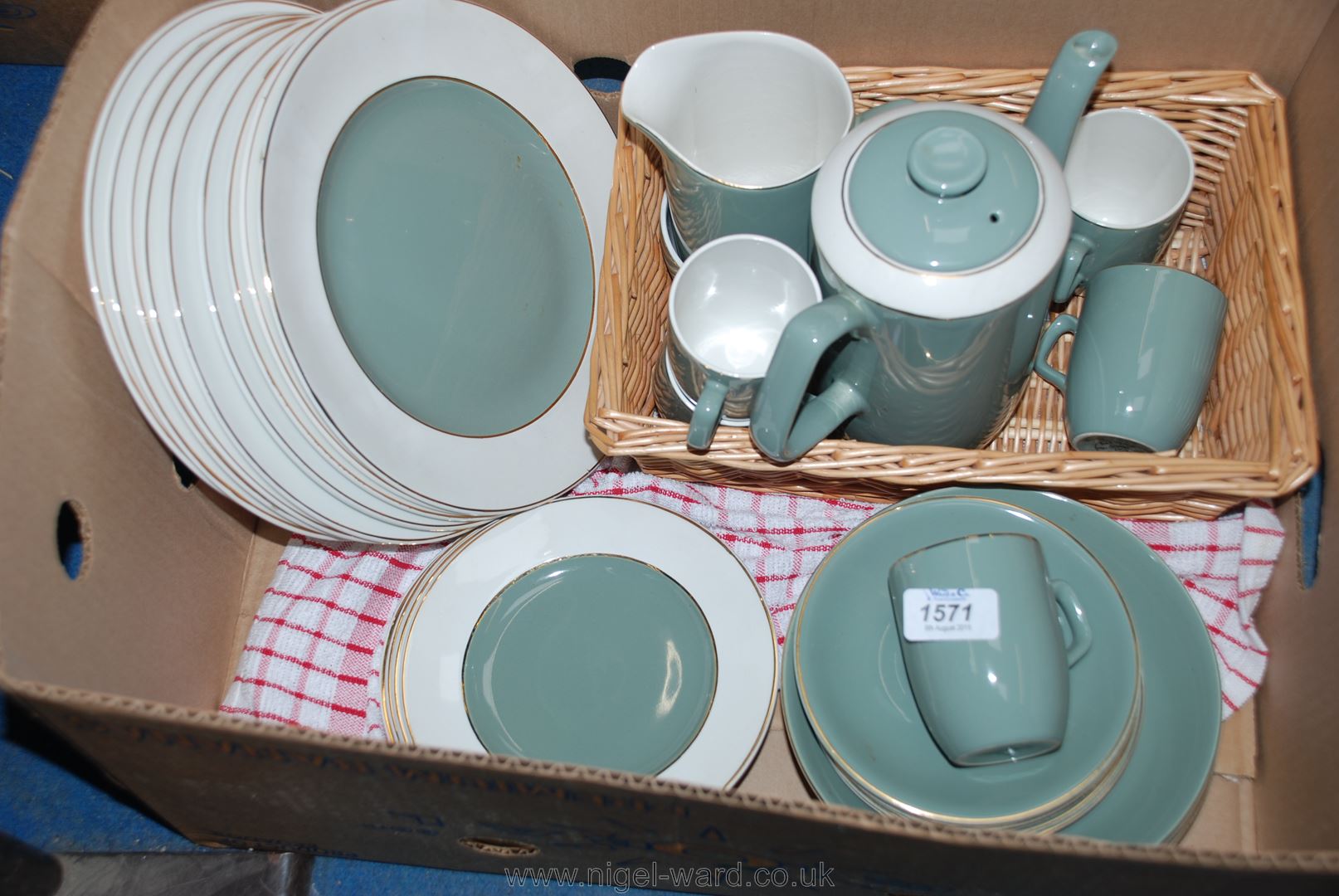 A Bristol Pottery Dinner/Coffee Set including nine Dinner Plates, six each of Plates, Bowls,