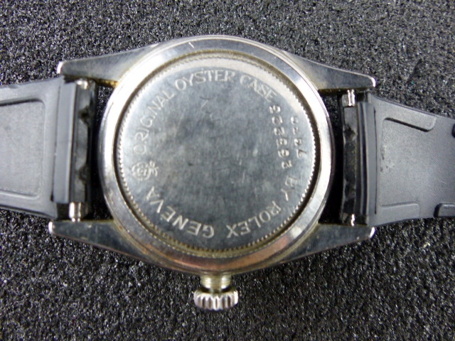 Rolex Tudor Oysterdate vintage gents wristwatch on non conforming strap. Second hand loose but - Image 2 of 3