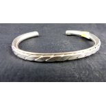 Sterling silver fancy open bangle