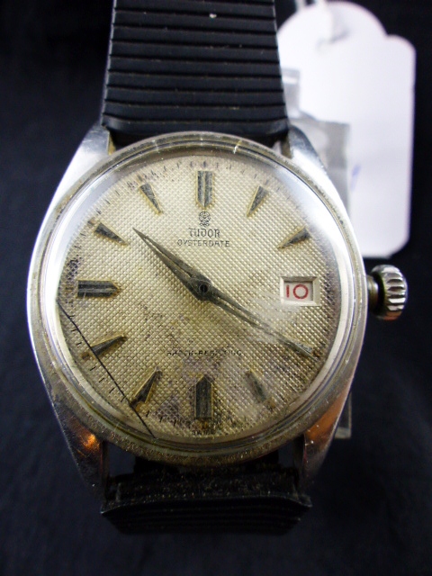 Rolex Tudor Oysterdate vintage gents wristwatch on non conforming strap. Second hand loose but