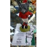 Beswick Limited Edition KitKat figure with certificate