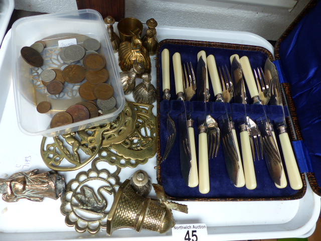 Small selection of good brassware, British coinage and a cased set of silver plated flatware