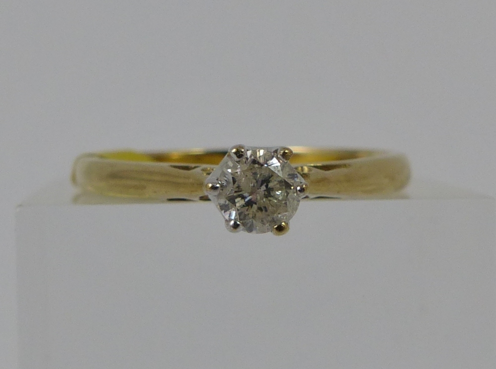 9ct gold 0.20ct diamond solitaire ring, size H