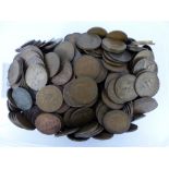 Tray of English copper coinage approx 3 Kg.