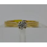 18ct gold 0.22ct princess cut diamond solitaire ring, size J/K