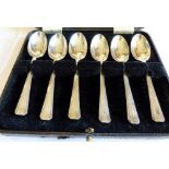 Boxed set of hallmarked silver Art Deco style spoons, Birmingham 1947, 65g