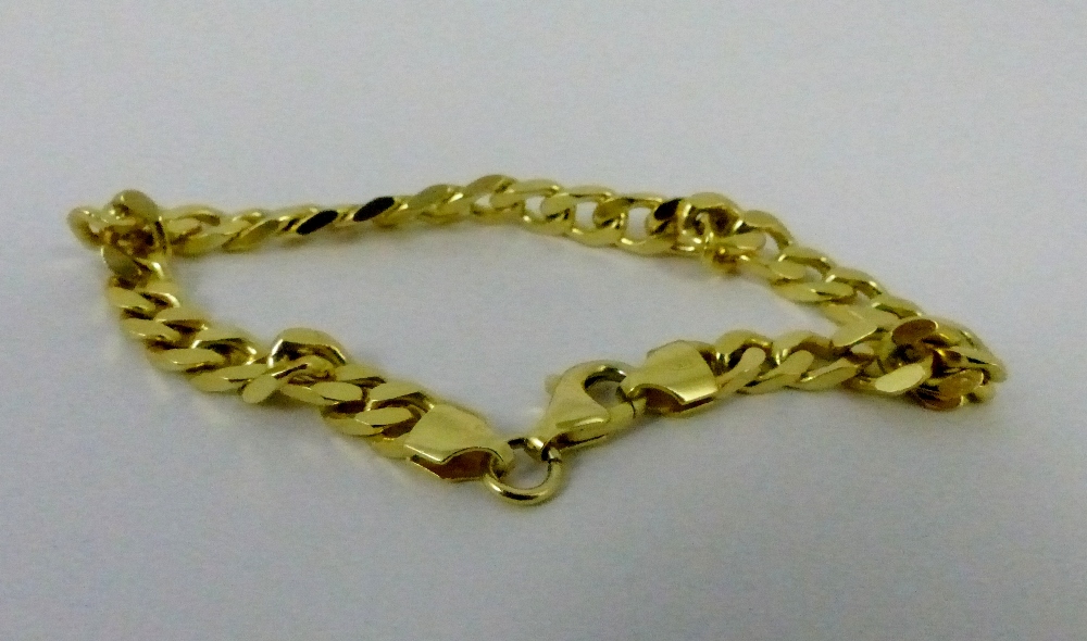 Gold plated on 925 silver curb link bracelet, 16.2g