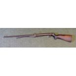 H Lincoln 1904 underlever top loading air rifle with carry case