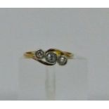 18ct gold vintage three stone diamond ring, approximately 0.50ct, size O