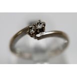 Ladies 18ct white gold two stone diamond ring, size M