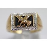 Gents eagle and onyx ring, size Y