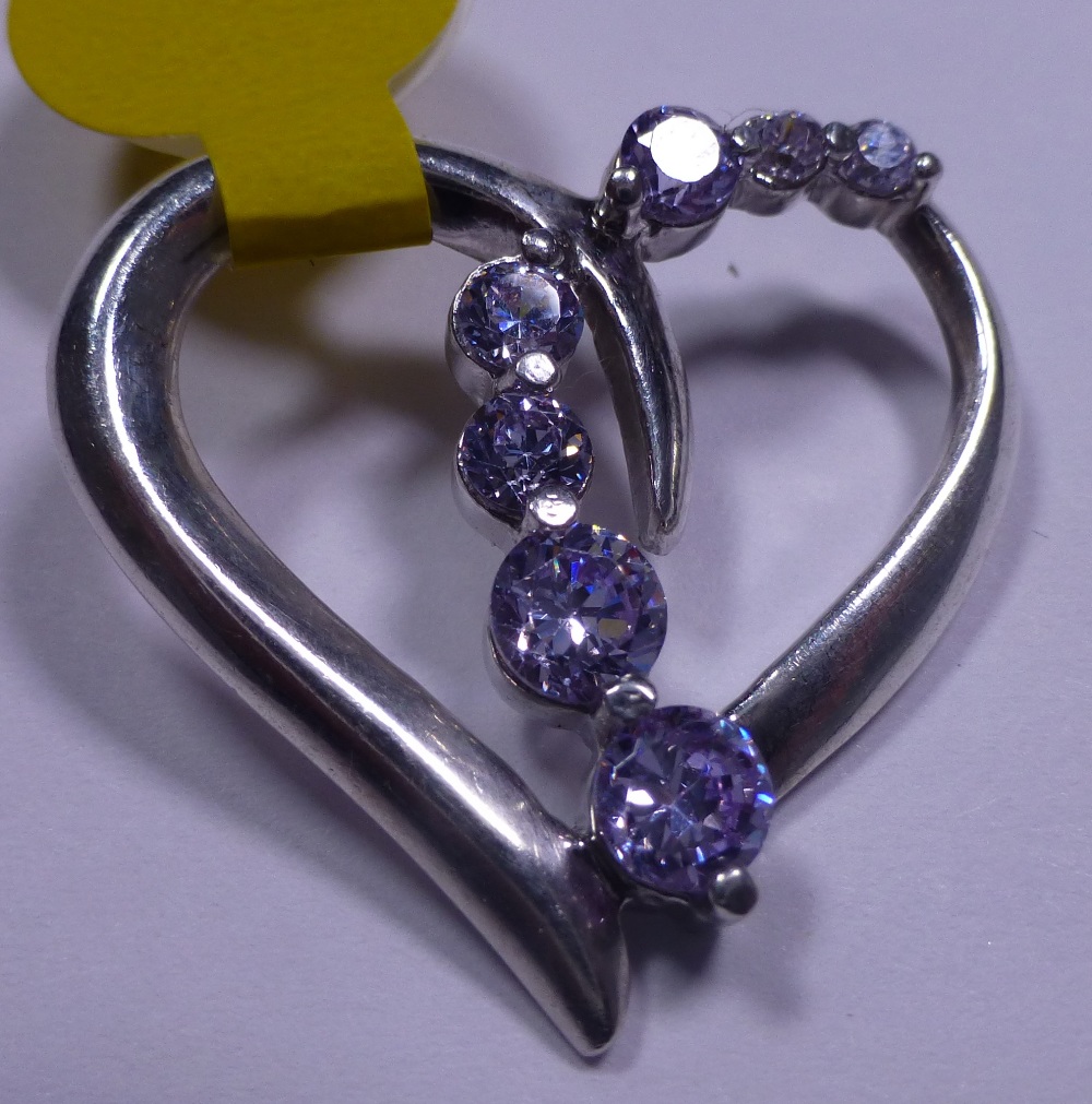 Sterling silver stone set heart pendant