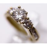 14CT GOLD RING. 14ct gold fancy stone set ring, size L