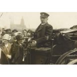 Varia - Automobil - - Hoffmann, Heinrich. Carl Benz beim historischen Korso in München, 12. Juli