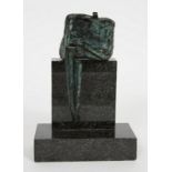 BRONZE "LE PENSEUR" Bronze moderne représentant un homme assis dans ses pensées sur un socle en