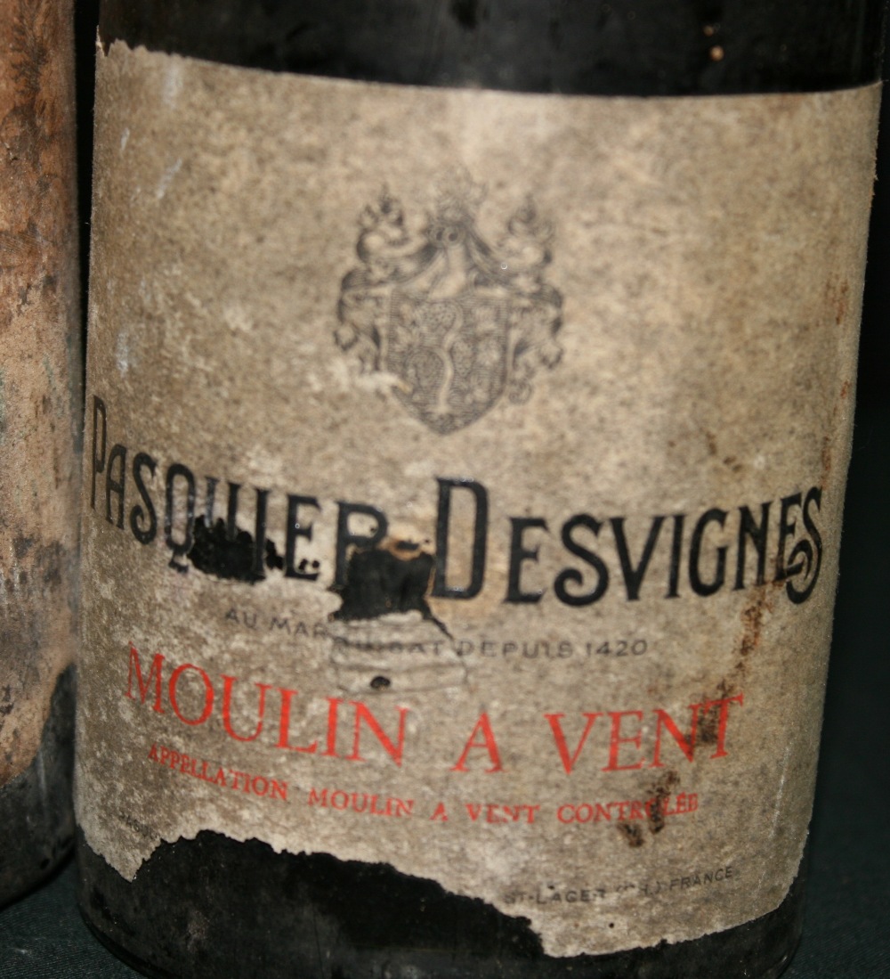 VARIOUS WINES - four old bottles to incl - Image 5 of 5