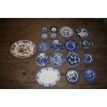 BLUE & WHITE - collection of 18 pieces t