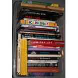 ART/ VARIOUS - Collection of 36 books to