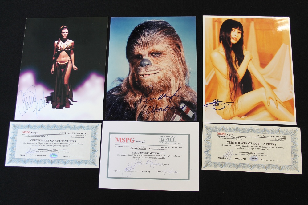 STAR WARS SIGNED PHOTOGRAPHS - Star Wars autographs x3 of actors Peter Mayhew,