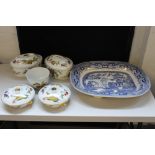 CERAMICS - a collection of ceramics to include x5 Royal Worchester pieces and an unmarked willow