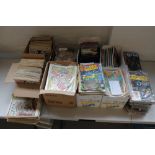 COMICS - a collection of approximately 800+ paperback comics to include a set of Preacher comics