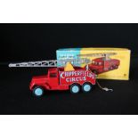 CHIPPERFIELDS CORGI - an original Chipperfield's Circus Crane Truck (1121) in original box.