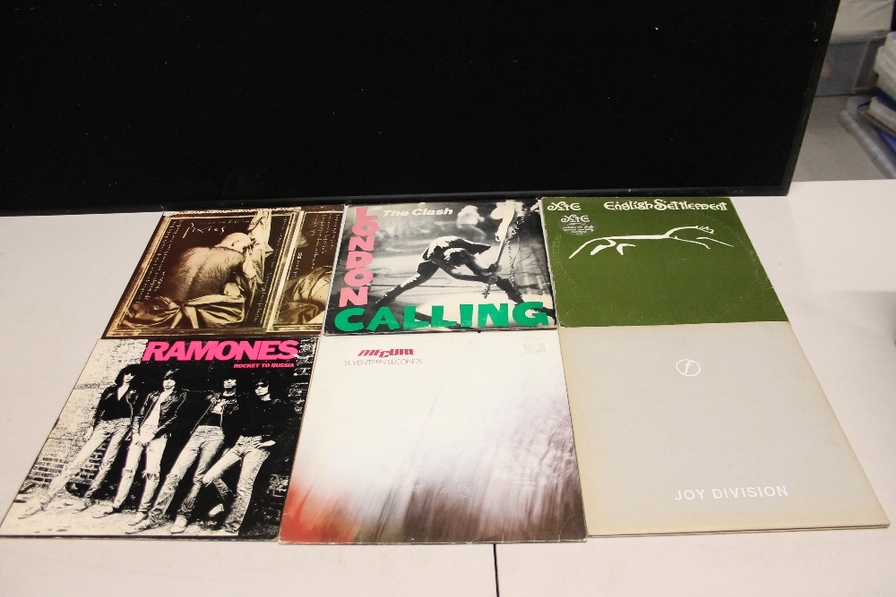 INDIE/ALT/PUNK - Great collection of 29 x LP's and 12" singles to include numerous collectible - Image 2 of 2
