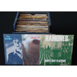 INDIE/PUNK/ALT - Great collection of 63 x 7" singles to include hard to find sides.