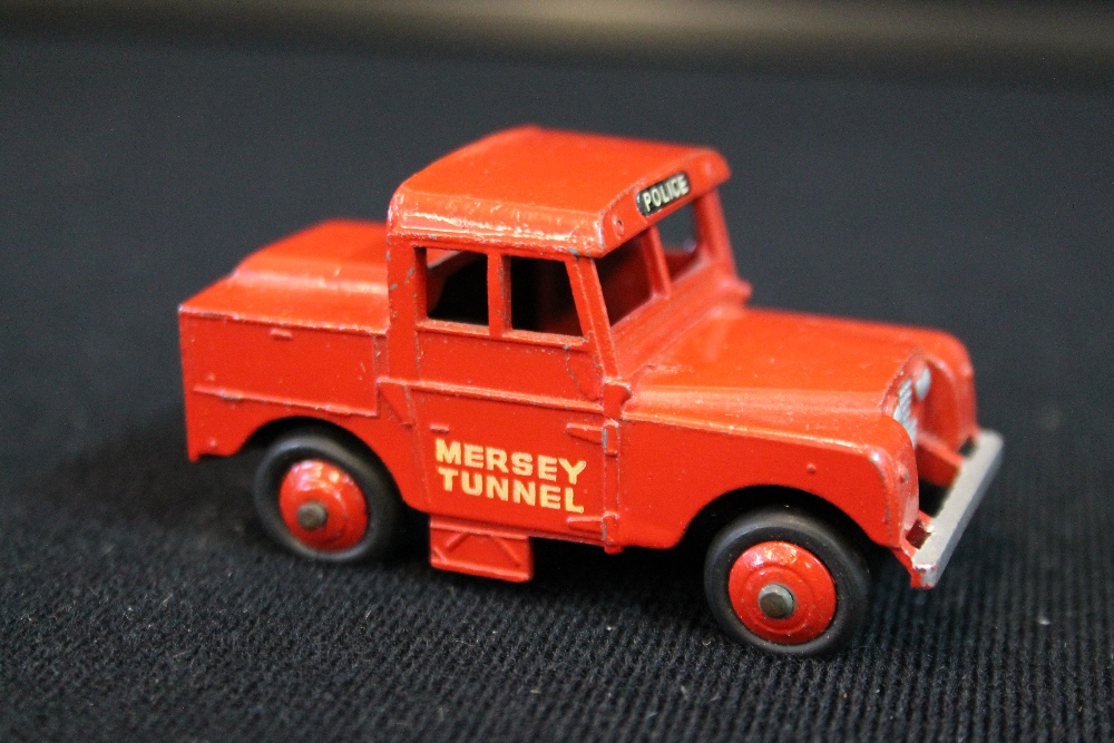 DINKY TOYS - a collection of 3 boxed Dinky die cast toy vehicles to include a 255 Mersey Tunnel - Image 3 of 7