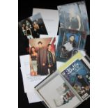 BUFFY THE VAMPIRE SLAYER - a selection of Buffy the Vampire cast autographs (cards and photographs)