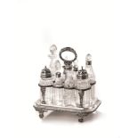 CRUET, LONDRA, 1821, ARGENTIERE ABSTAINANDO KING  base rettangolare su piedi a volute di foglie,