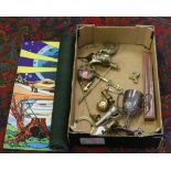 A box of miscellaneous metalwares includ