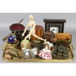 A tray of collectables including cased I