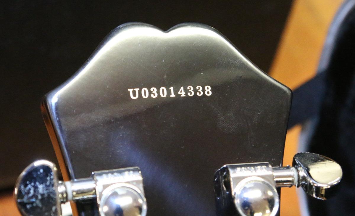 An Epiphone Dot semi-hollowbody Sunburst electric guitar in lockable gator hardcase. - Image 2 of 5