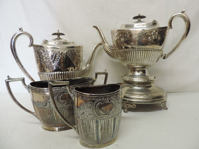 Silver Plate Tea & Coffee Service incl. Tea Pot Stand